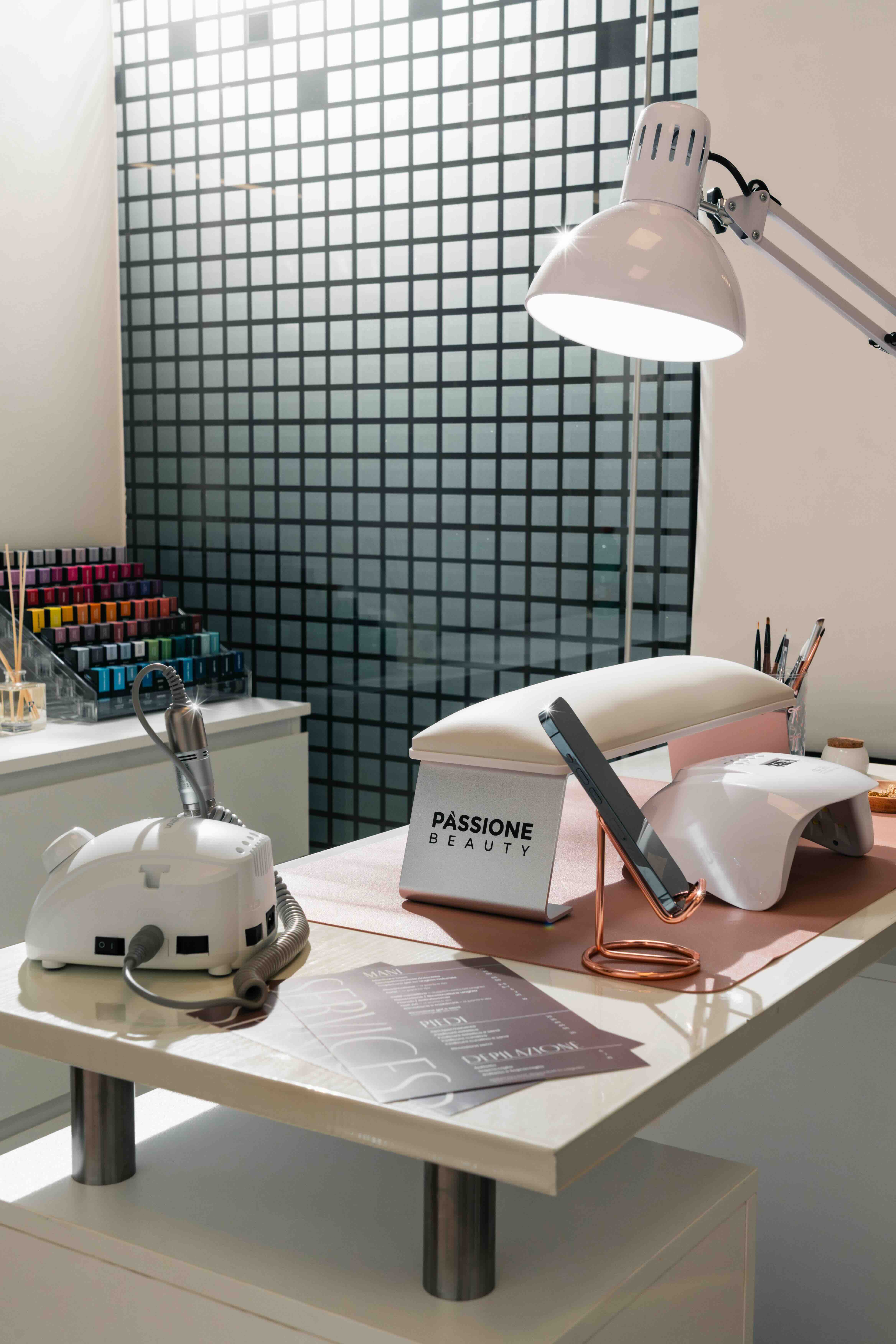 Interno dello studio LC Nails